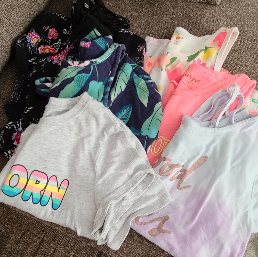 Girls bundle /lot 4 shirts, 1 dress, 1 romper.